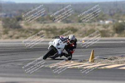 media/Jan-15-2026-Racers Edge (Thu) [[dfebeb70ab]]/3-B Group/Session 2 (Turn 11)/